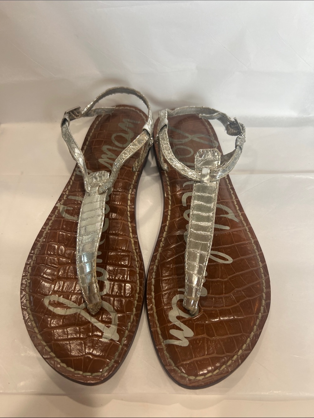 Sam Edelman Silver T-Strap Croc-Embossed Footbed Sandals